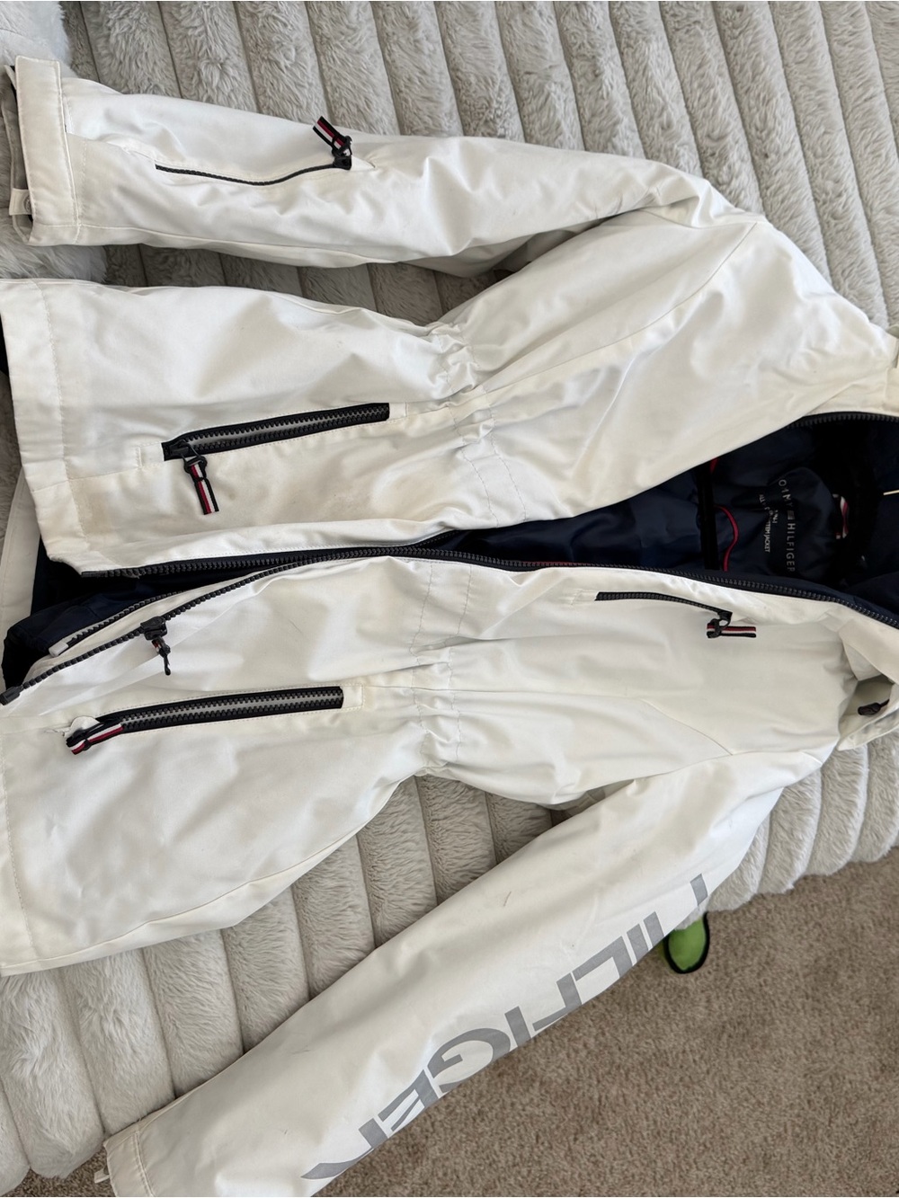 Tommy Hilfiger Women's White Insulated Ski Jacket